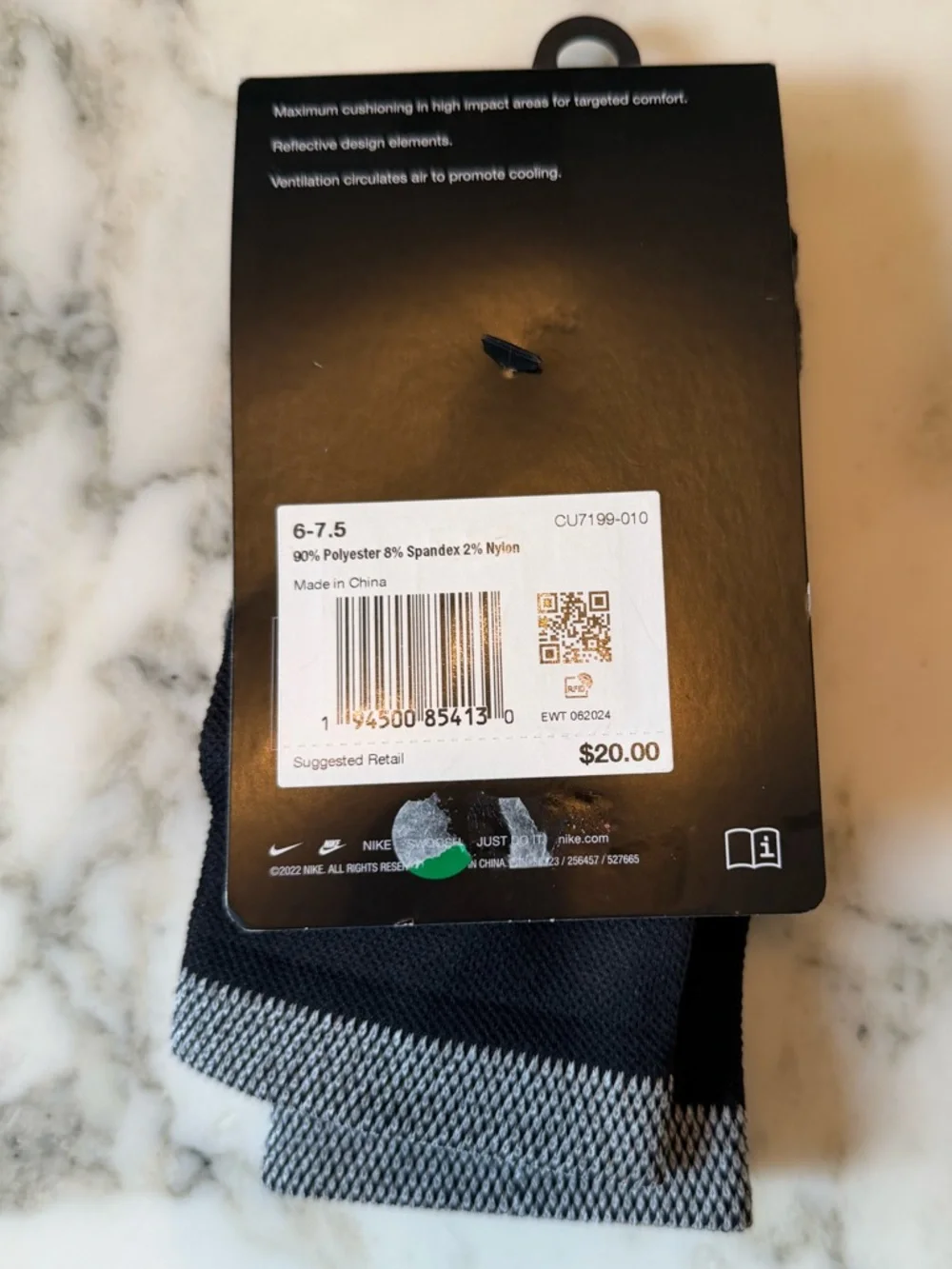 NWT Nike Spark Running Cushioned Crew Socks Black Dri-Fit Men 6-7.5 Wmn 7.5-9